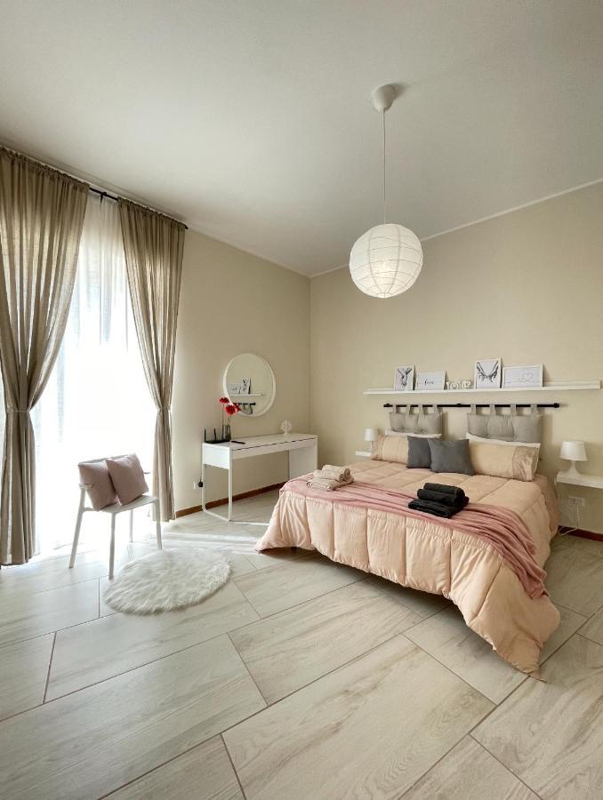 Caiazzo Diverso Apartment מראה חיצוני תמונה
